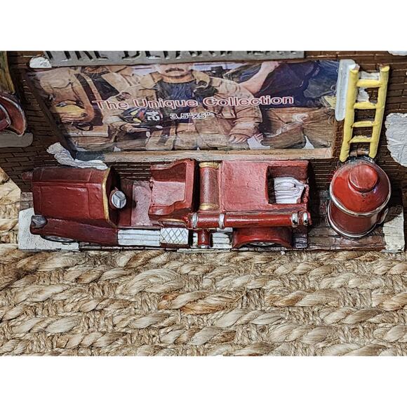 Resin Fire Depatrment Truck Self-standing Picture Frame 3.5" x 5" photo - Picture 3 of 6